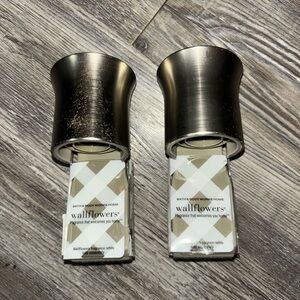 🌷3/$25 B&BW Metallic Wall Plug-In Bundle